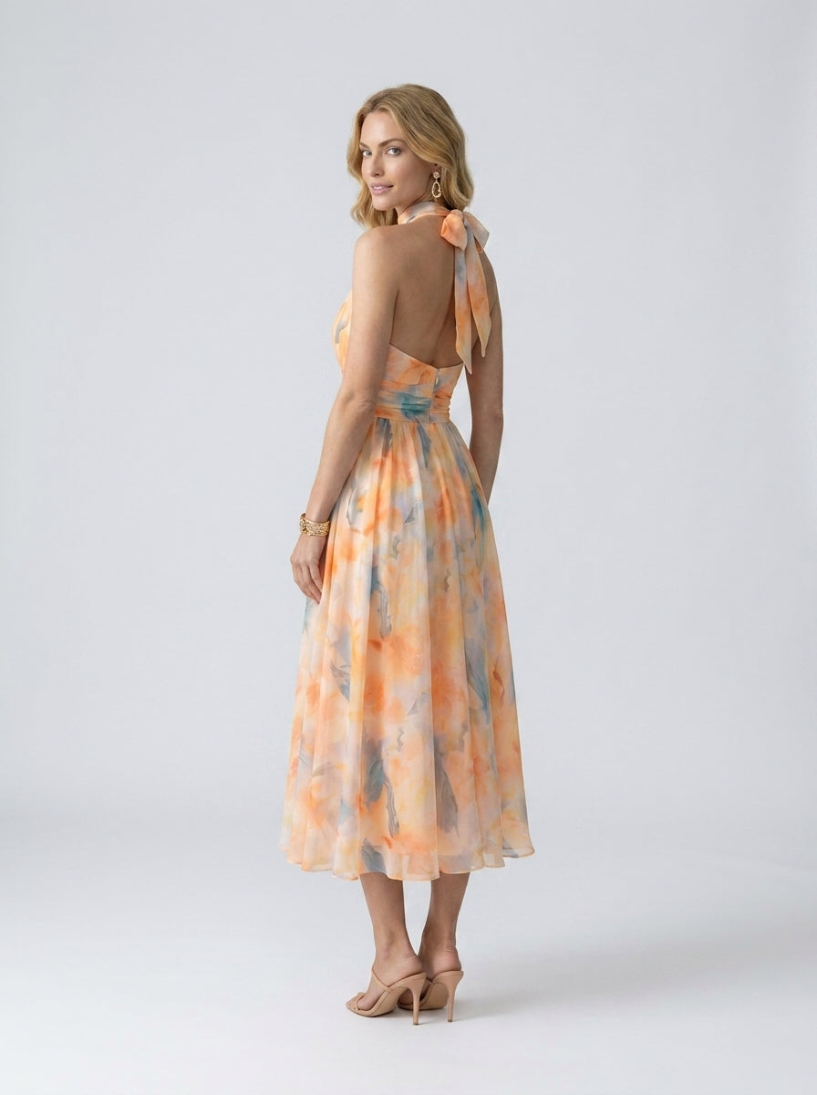 Aurora | Vestido con Cuello Halter y Estampado Acuarela