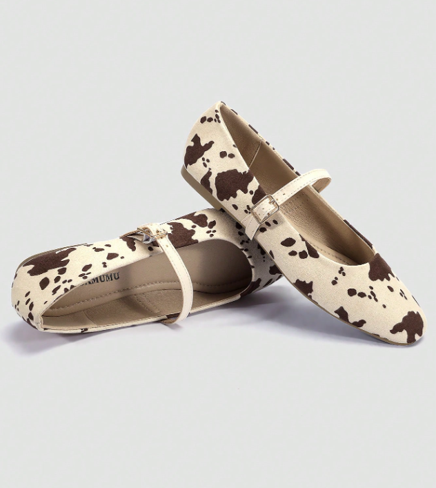 Vera | Zapatos Mary Jane con Estampado de Vaca