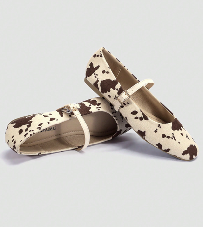Vera | Zapatos Mary Jane con Estampado de Vaca