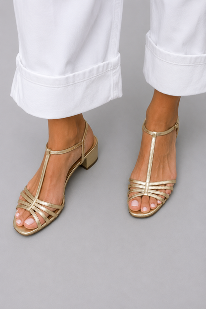 Allegra | Sandalias doradas de tacón bajo