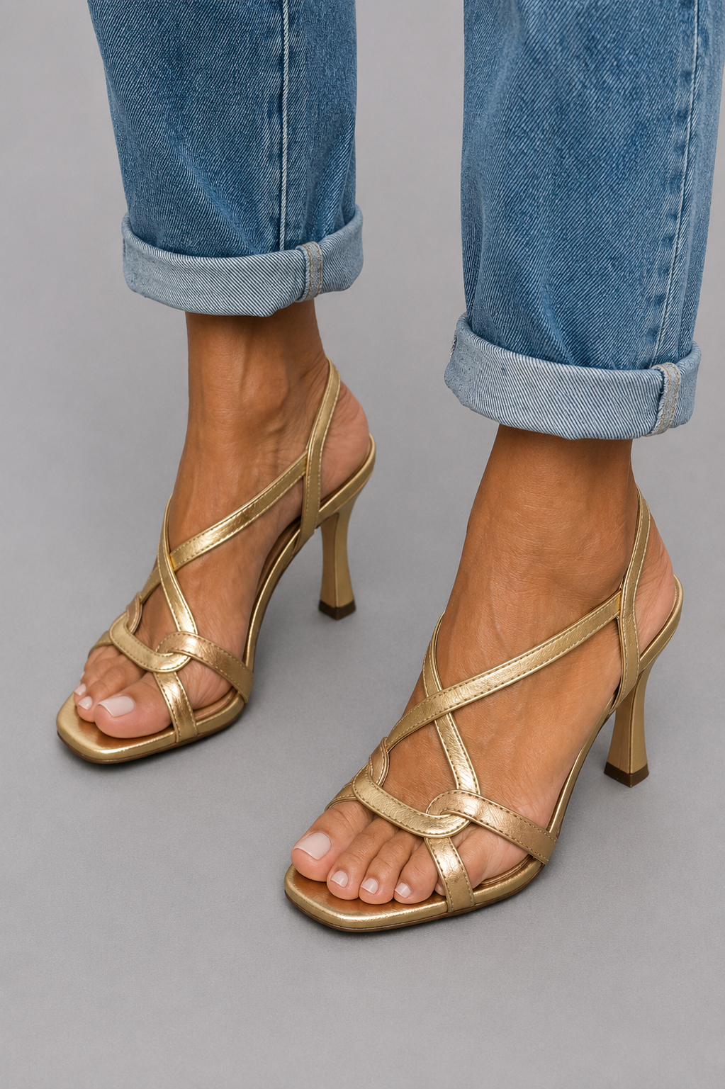 Cassie | Sandalias de tacón dorado