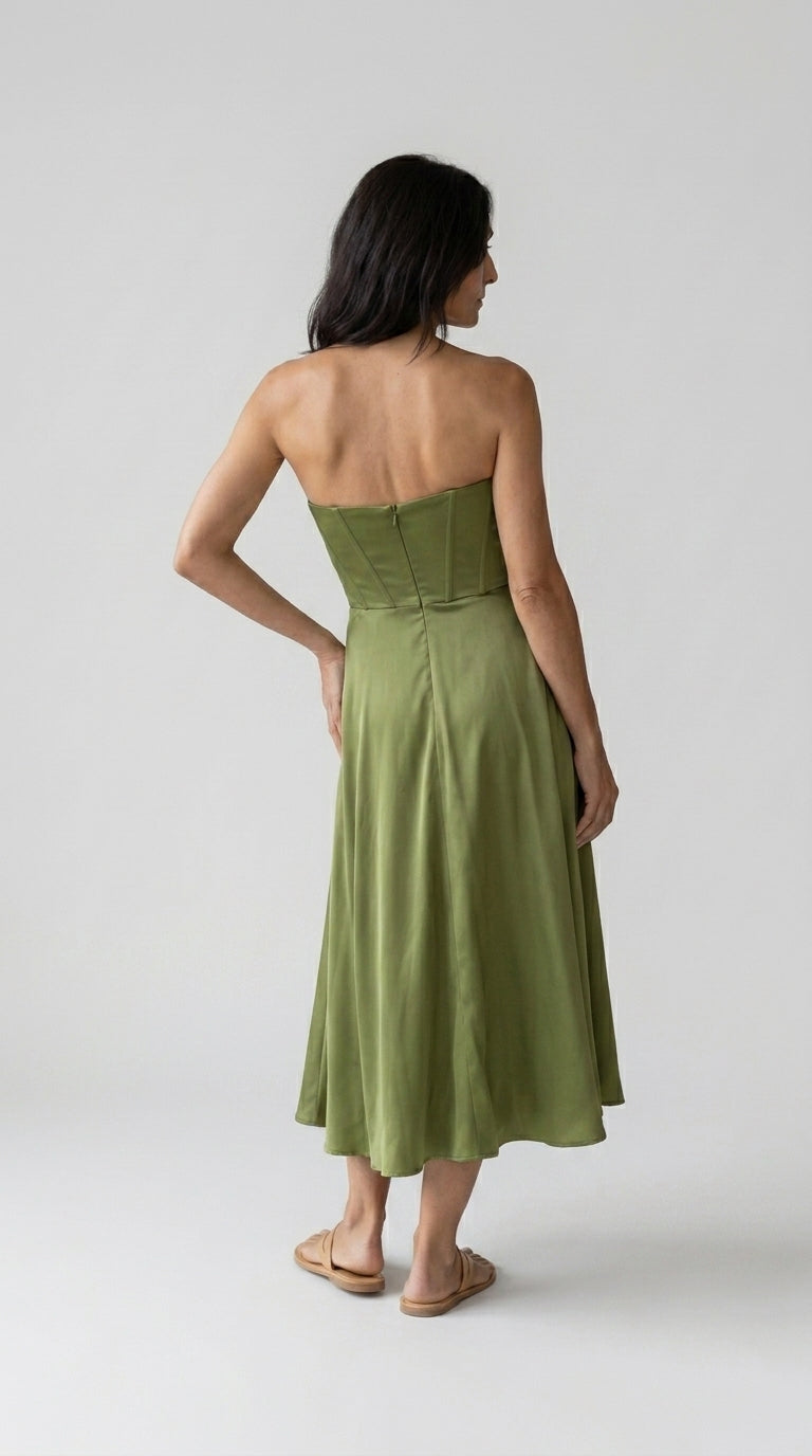 Liora | Vestido Midi Elegante sin Tirantes