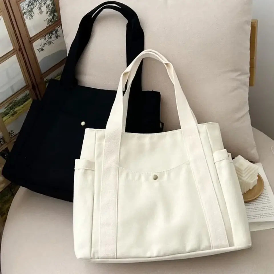 Bolso Candela con sus bolsillos laterales