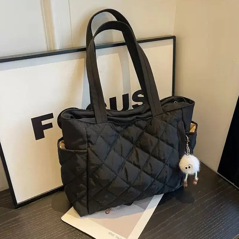 Bolso tote acolchado negro Thais de Yaiza.studio