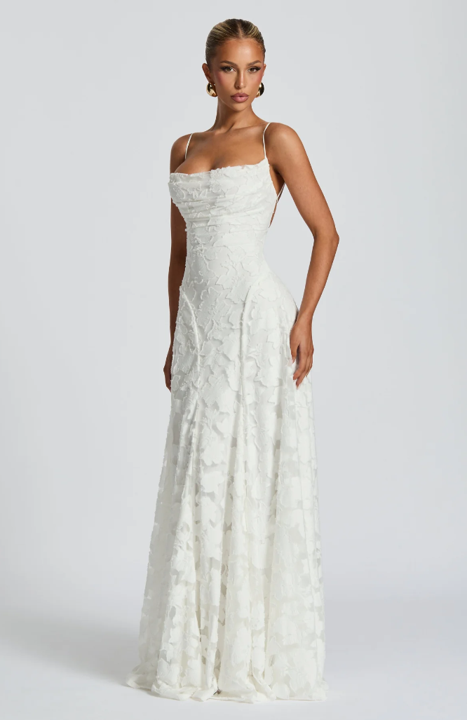 Vestido Maxi de Encaje SOFIA — Elegante para Invitada