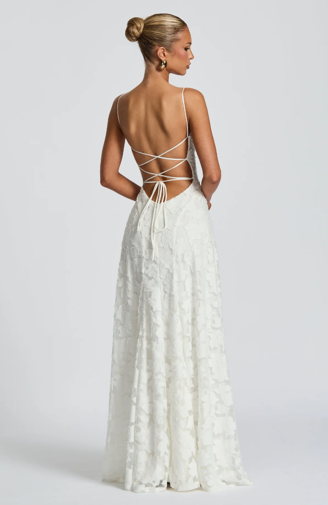 Vestido Maxi de Encaje SOFIA — Elegante para Invitada