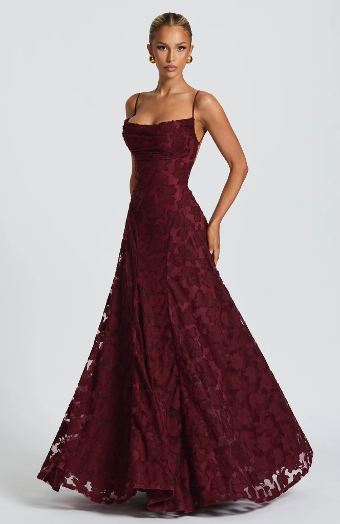 Vestido Maxi de Encaje SOFIA — Elegante para Invitada