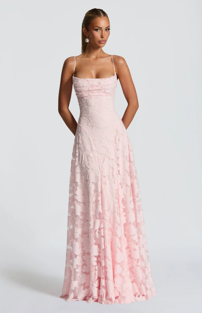 Vestido Maxi de Encaje SOFIA — Elegante para Invitada