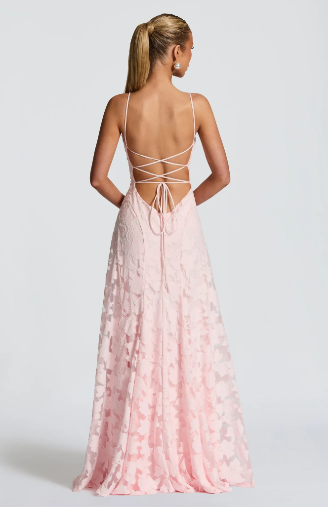 Vestido Maxi de Encaje SOFIA — Elegante para Invitada
