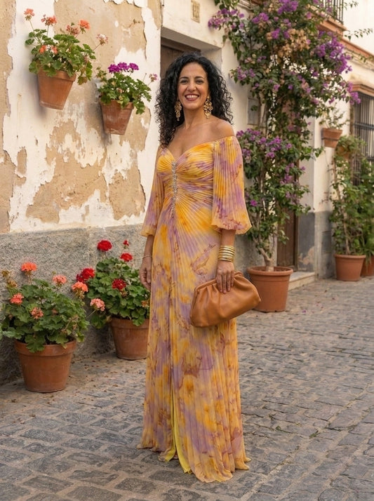 Gregoria | Vestido Largo Plisado con Pedrería y Manga Farol