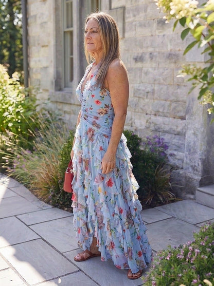 Belladina | Romántica Cascada de Rosas – Vestido Largo con Escote Halter