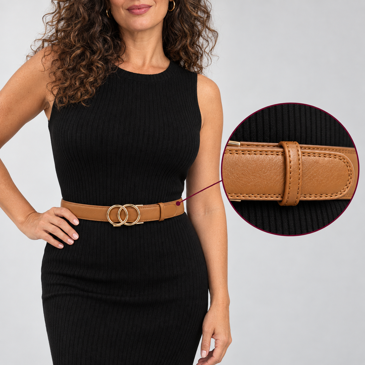 Cinturón camel sobre vestido negro de canalé, con la trabilla ampliada