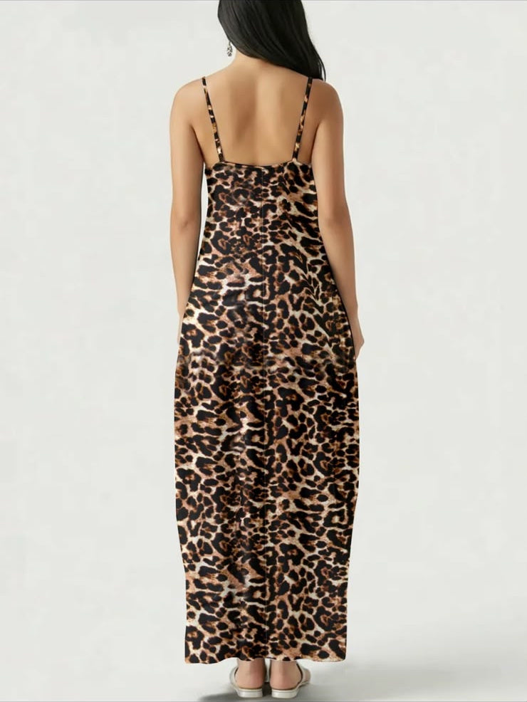 Vestido largo Naira en leopardo clásico, espalda descubierta