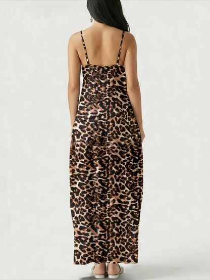 Vestido largo Naira en leopardo clásico, espalda descubierta
